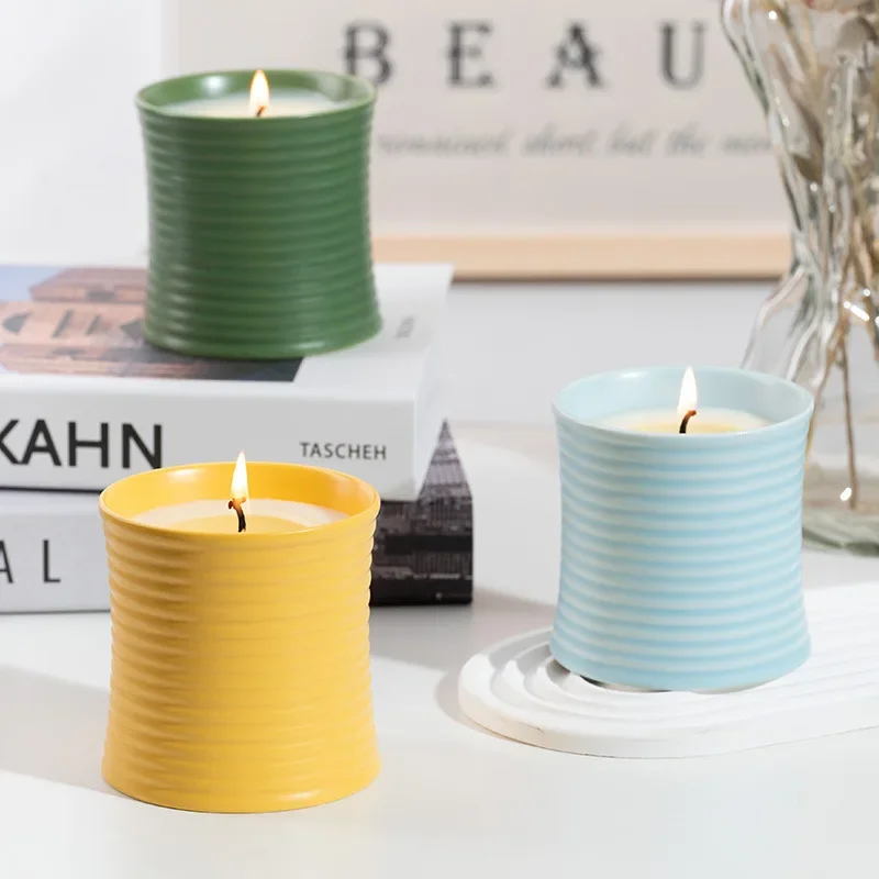 No Logo Luxury Ceramic Candle 200g Handmade Soy Wax Smokeless Aromatherapy Candle Living Room Decoration Velas Decorativas Hogar