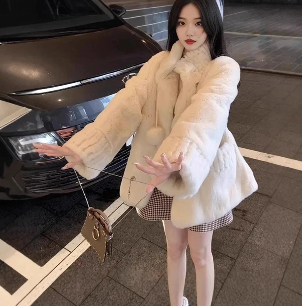

Женская хлопковая куртка в корейском стиле с высоким воротником из овечьего меха, пальто из интегрированной кожи и меха, зимняя теплая маленькая верхняя одежда