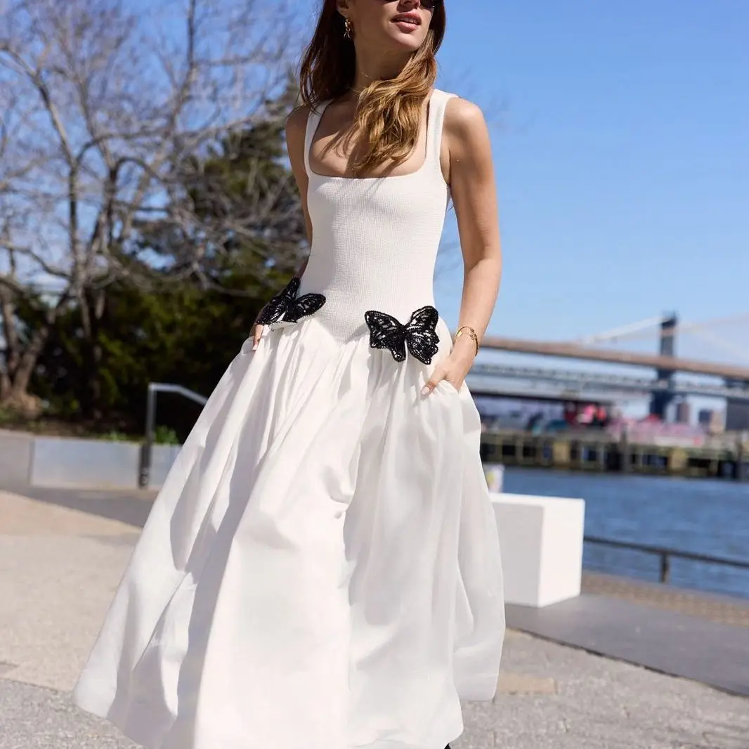 

White Casual Off-Shoulder Maxi Dress with Decoration Comfortable Loose Fit Cocktail Dress for Wedding And Party