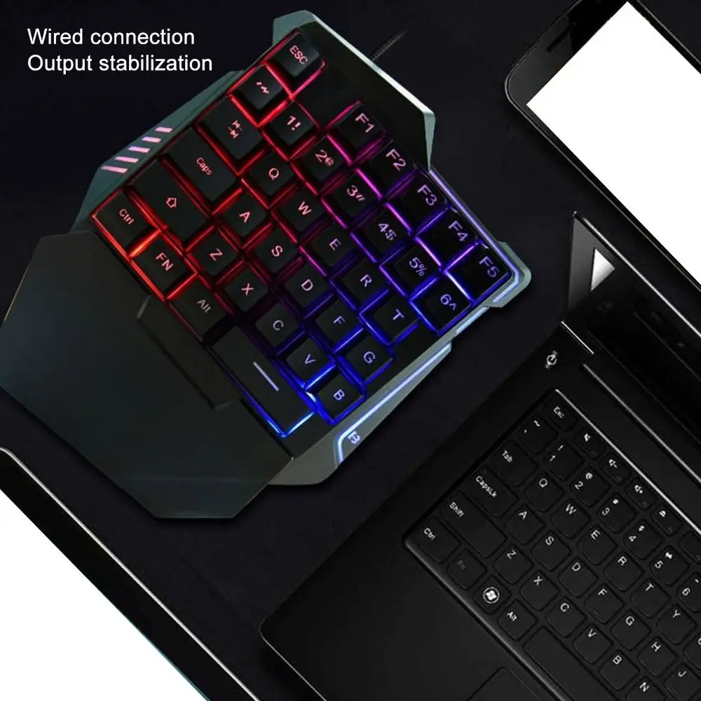 Durable 35 Keys One Handed Gaming Keyboard RGB Backlit USB Wired RGB Gaming Keyboard USB Gaming Keyboard Professional Work