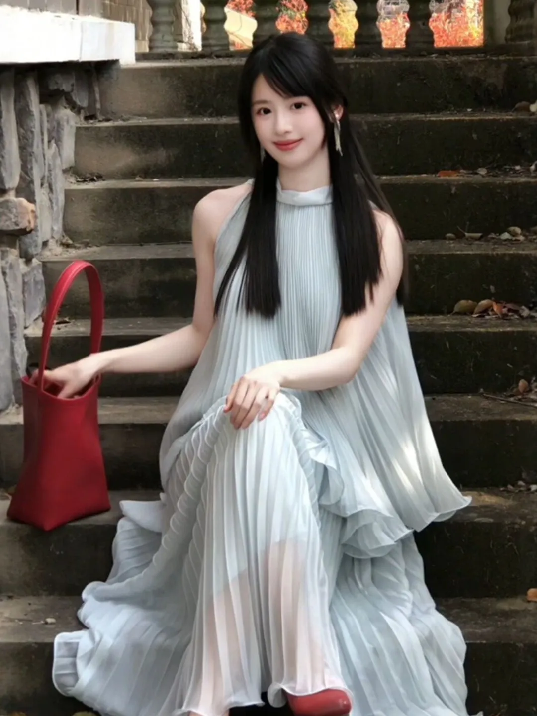 

Unique Beautiful Hanging Neck Top Half Skirt Two-Piece Set Anti-Aging Whole OOTD Summer 2026 Fashion Set Women's Clothing