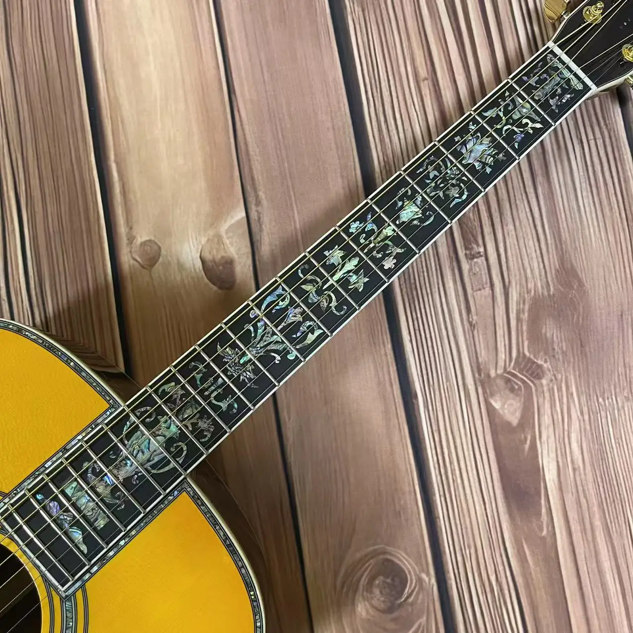 Serie D45, perfil de madera maciza de 41 pulgadas con pintura amarilla brillante, guitarra acústica