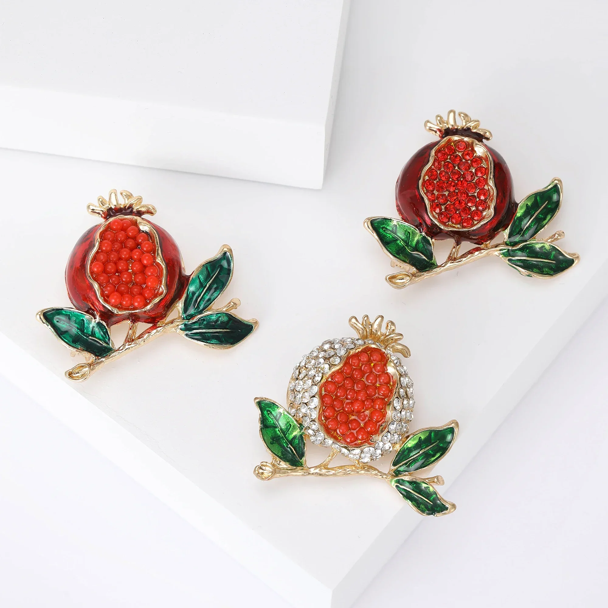 Popular Enamel Pomegranate flower Brooches for Women Unisex Rhinestone Plant Pins Event Party Decoration Clothes Accessories