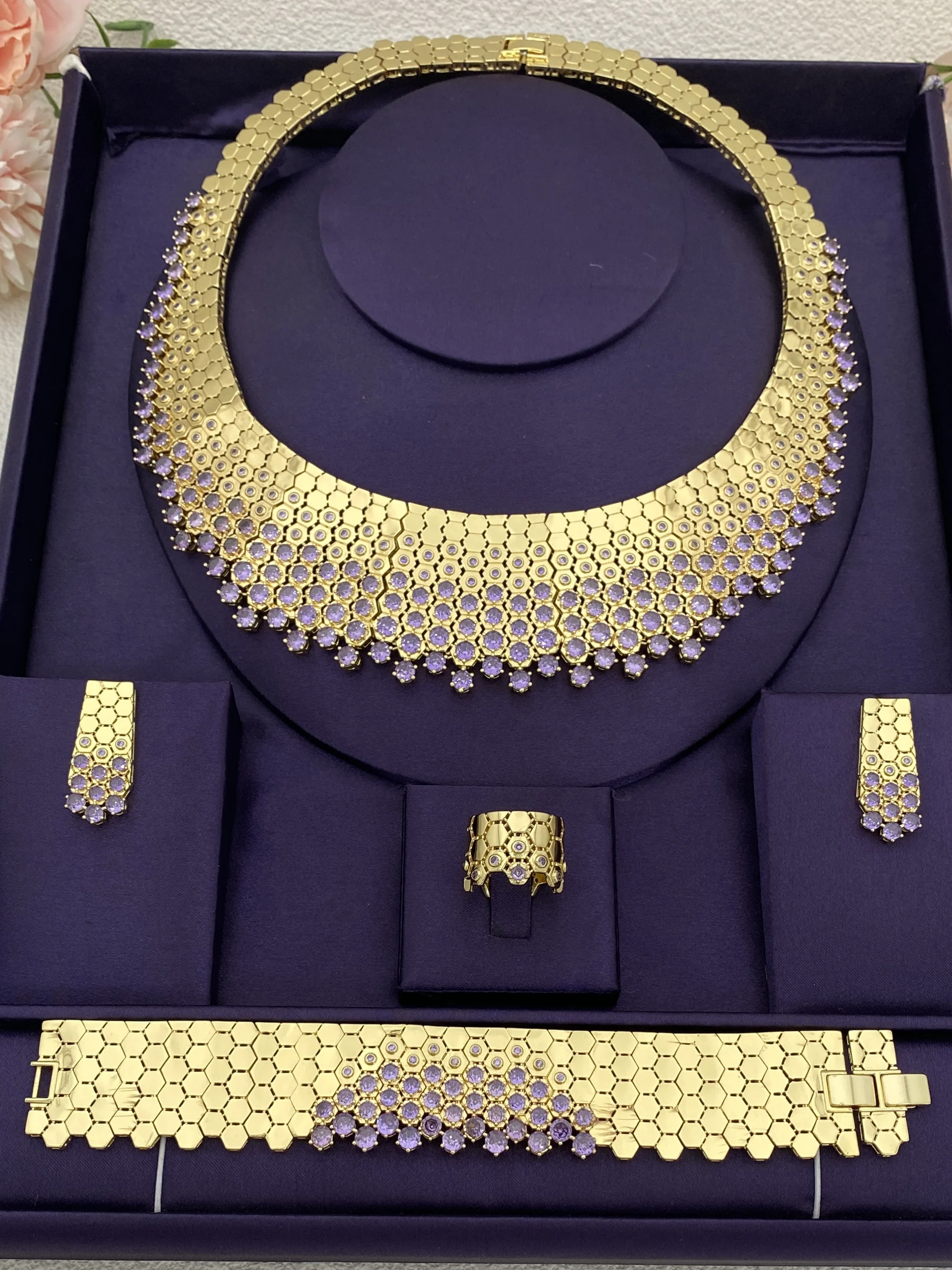 

HY Big Zircon Set, simple and luxurious fashion chain, necklace, bracelet, earrings, ring, best-selling in Arabia and Europe