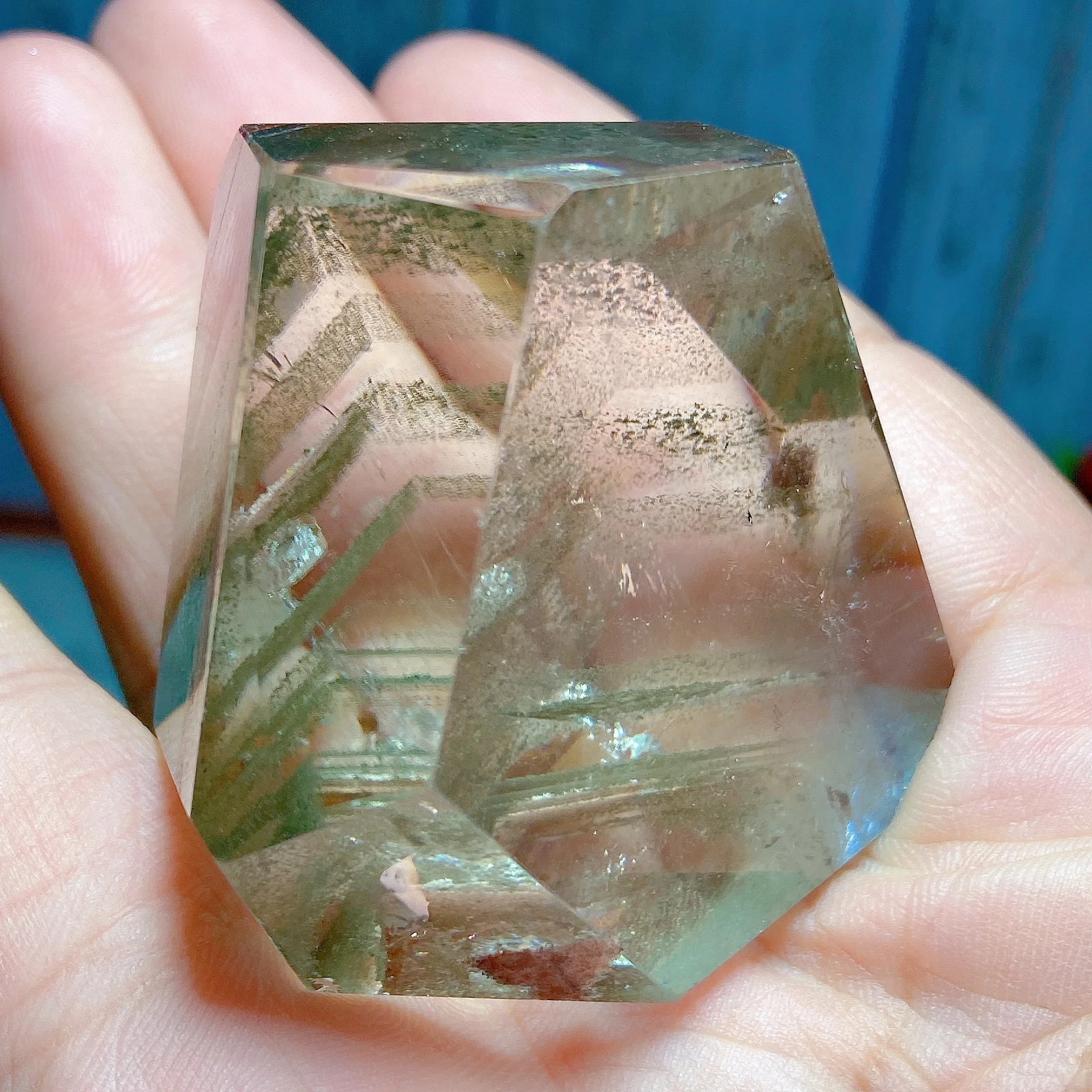 Healing Natural Garden Quartz Free Form Painting Mountain Rainbow Flash High Quality Decoration Rare Gift Mineral Ore Energy