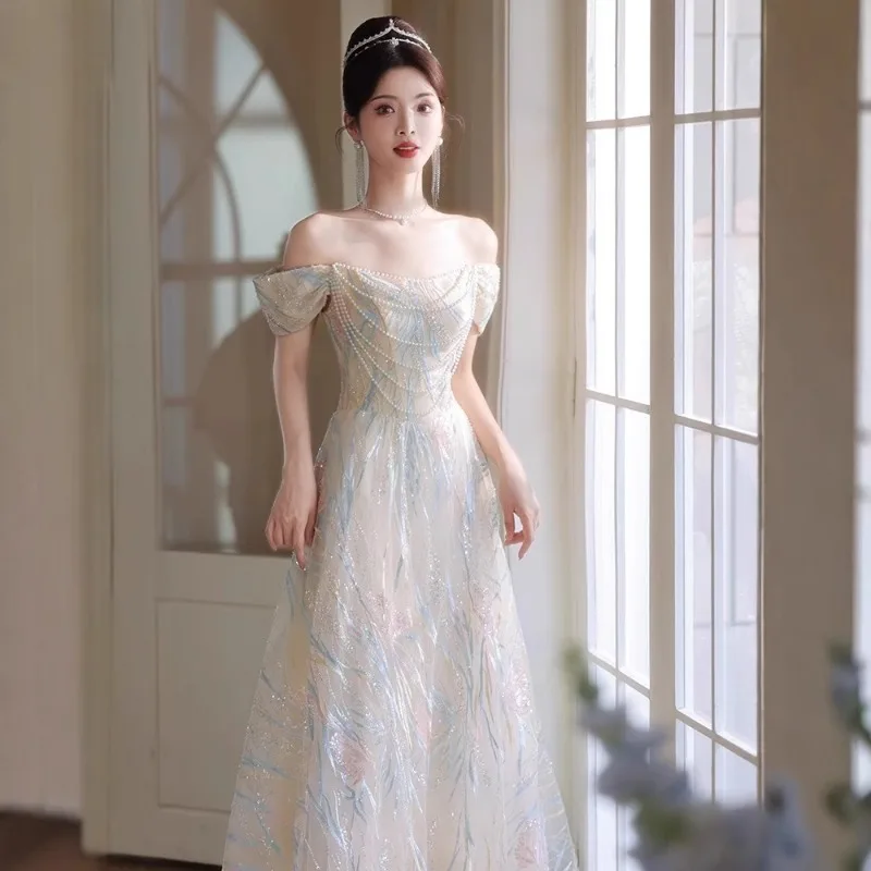 

Новое женское вечернее платье 2026 года с одним открытым плечом, украшенное жемчугом, модное, стройнящее, без бретелек, для банкетов и торжественных мероприятий