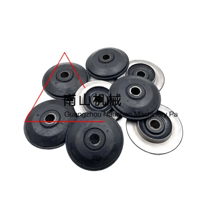 Excavator Parts Machine Rubber Feet Engine Damping Rubber For Doosan Daewoo DH150 200 210 215 220/225 7 9