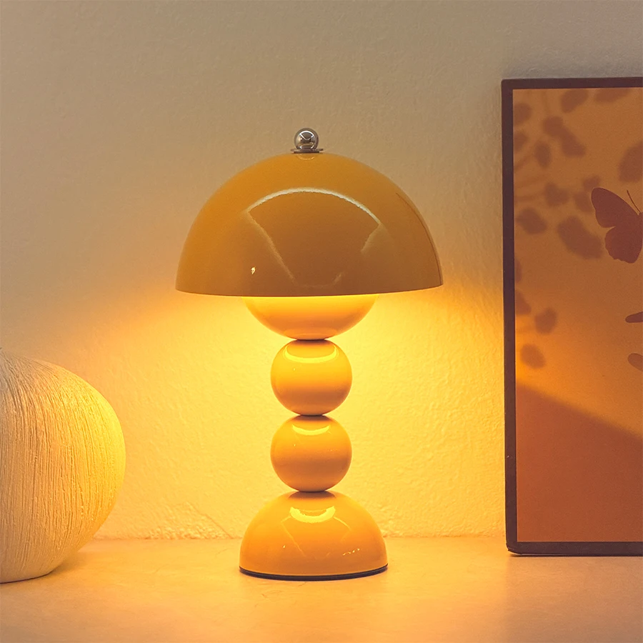 1pc Vintage Beaded Mushroom Bedside Lamp, 3‑Color Temperature Touch LED Light, USB‑Powered, Bedroom Decor for Gifting