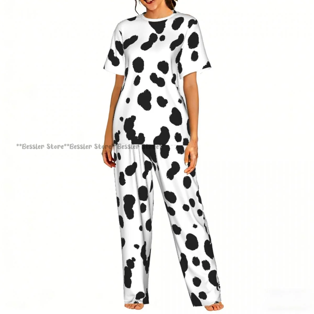 

Женский комплект из 2 предметов: пижама с принтом далматинца, топ с короткими рукавами и брюки для сна.