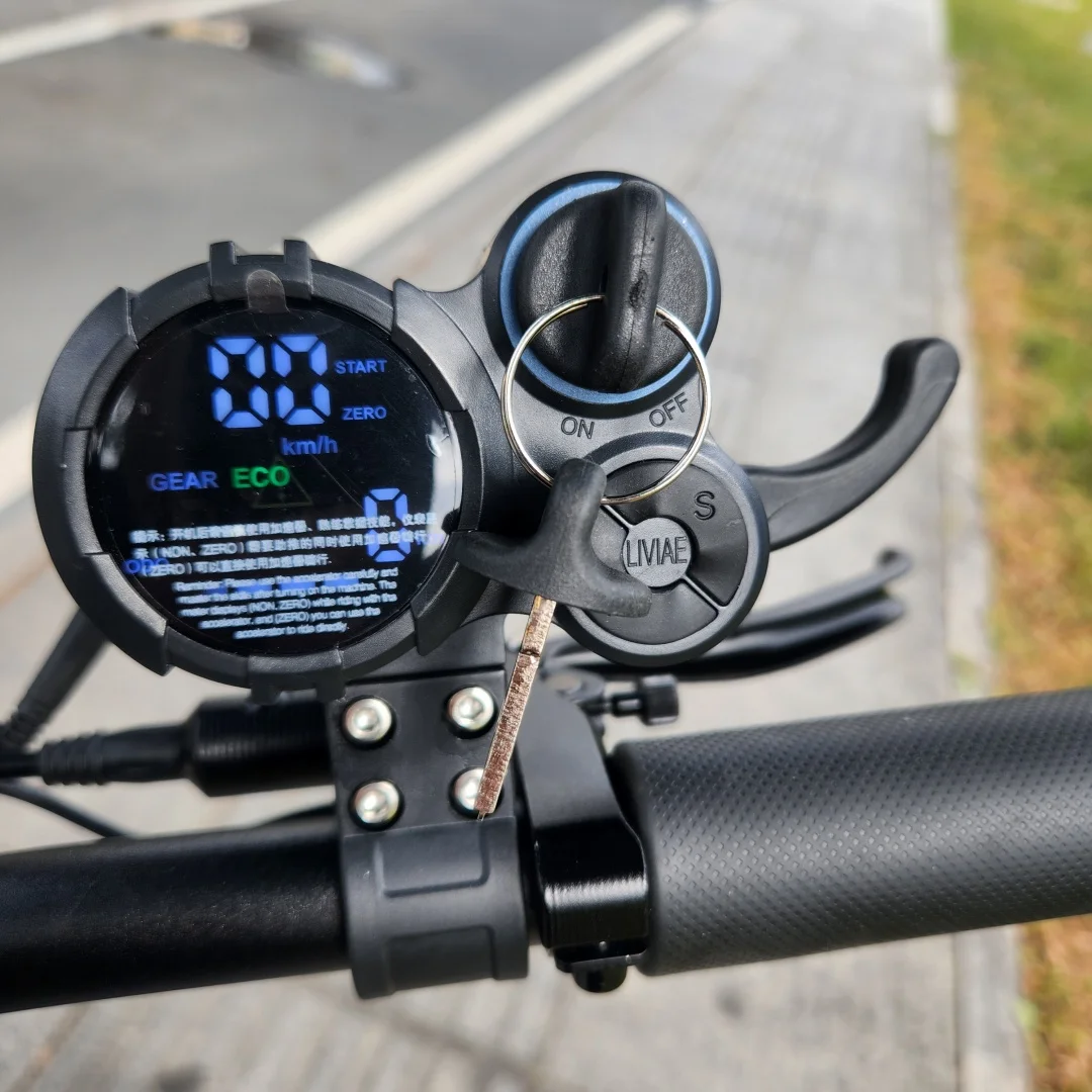

Hot SalesLIVIAE Liya Finger Throttle Display Speedometer Speed Limit Accelerator with Key Single Dual Mode Waterproof Conne
