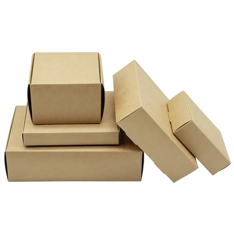 

50pcs Good Kraft Paper Gift Packing Box Wedding Party Cookie Candy Cake Boxes With Clear PVC Window Delicate Jewelry Displays