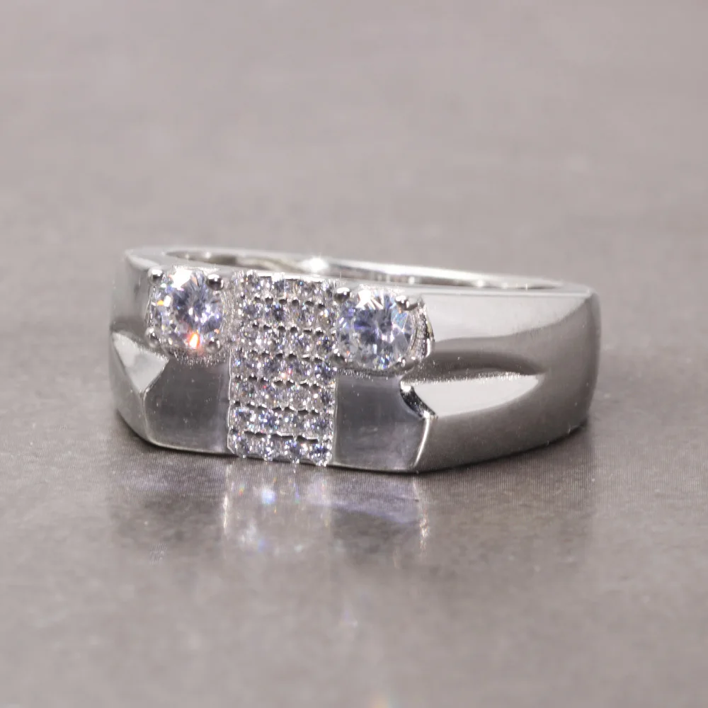 Anello In Argento A Fascia Con Pavè Di Zirconi - 1666890 - Foto 5