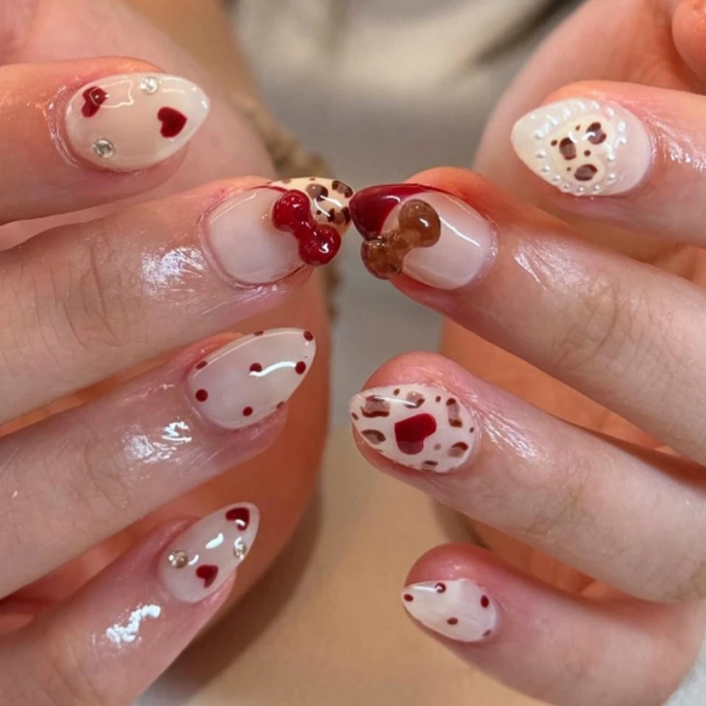 

3D Bowknot Rhinestone Pearl Round Polka Dot Heart Leopard Print French Fake Nails Detachable Finished False Nails Press on Nails