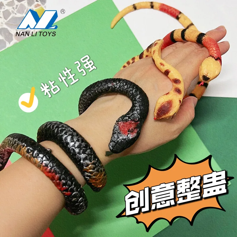 

Children's Toys Snake Simulation Snake Toy Model Halloween April Fool's Day Prank Toys Scare People A Jump Toys Snake