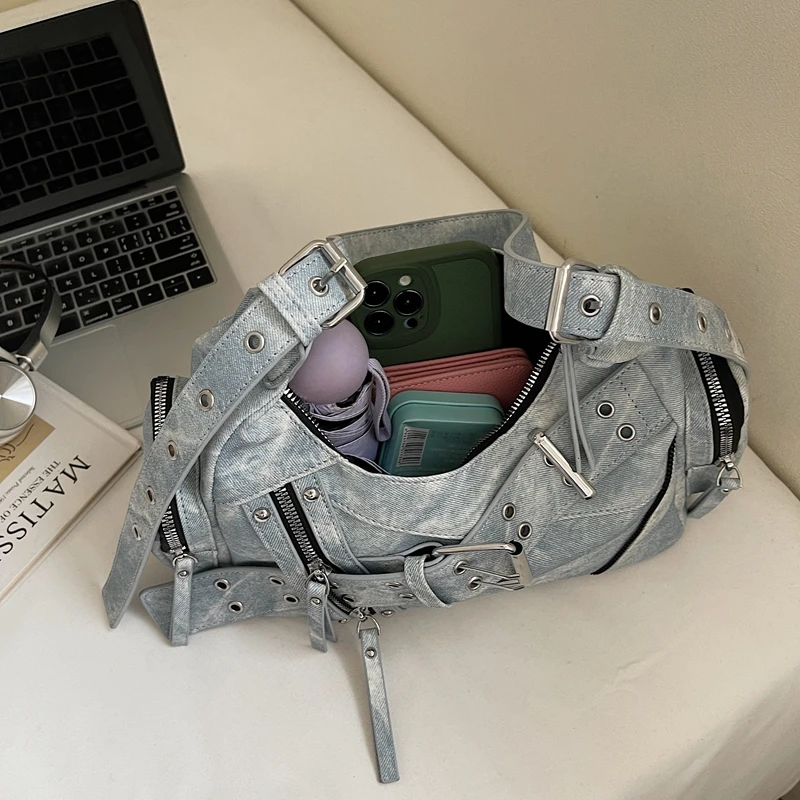 Rivet Design Half Moon Shoulder Bag 2025 New Punk Style Motorcycle Bag Vintage Pu Leather Underarm Crossbody Handbag And Purse #2