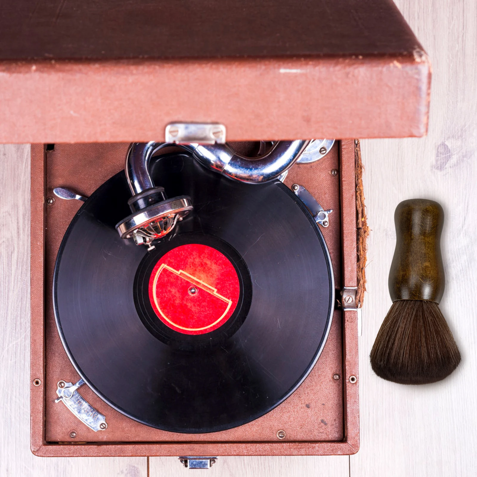 

Cleaning Brush for Record Player Short Handle Dust Hairbrush Vinyl Cleaner Non Deformation Tear Resistant Turntable Accessories