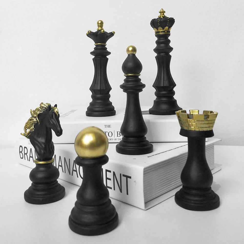 New Resin Chess Pieces Board Games Accessories International Chess Figurines Retro Home Decor Modern Chessmen Ornaments Ajedrez