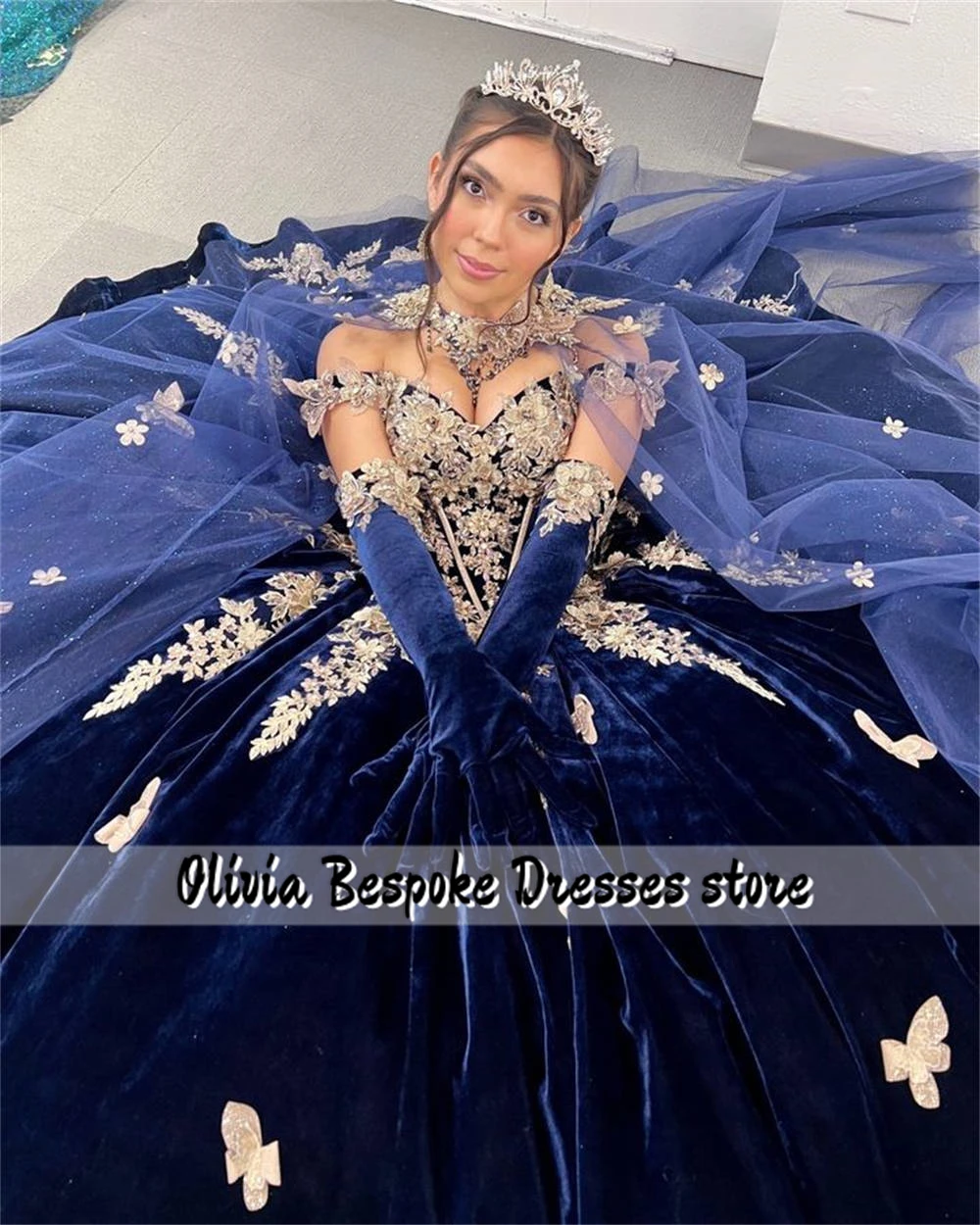 Elegant Navy Blue 15 Year Old Quinceanera Dresses With Gloves Gold Butterfly Applique Cape Beads Ball Gown Sweet 16 Formal Dress