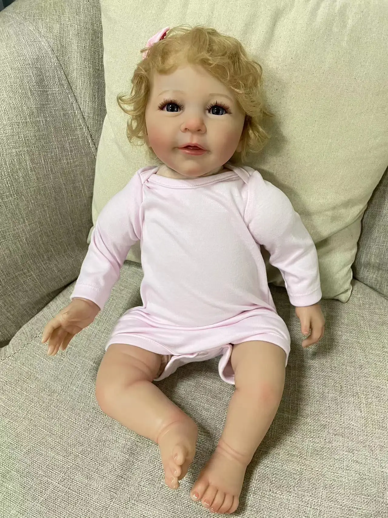 Reborn Baby Butter avec cheveux enracinés, Cute Girl Butter, 3D Skin Tone with Veins, Soft Cuddle Body, High Quality Collecemballages Art Butter, 55cm