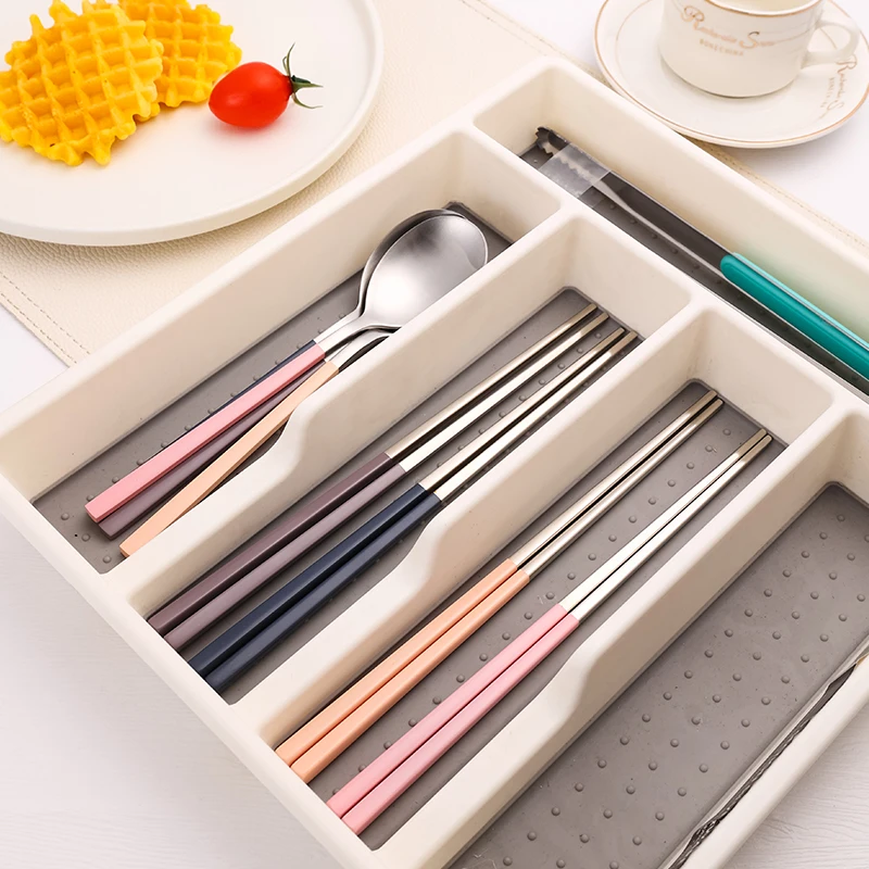 8Pcs Tableware Set Stainelss Steel Cutlery Set Korean Spoons Chopsticks Dinner Set Kitchenware Dinnerware Set Spoon Cutlery Set