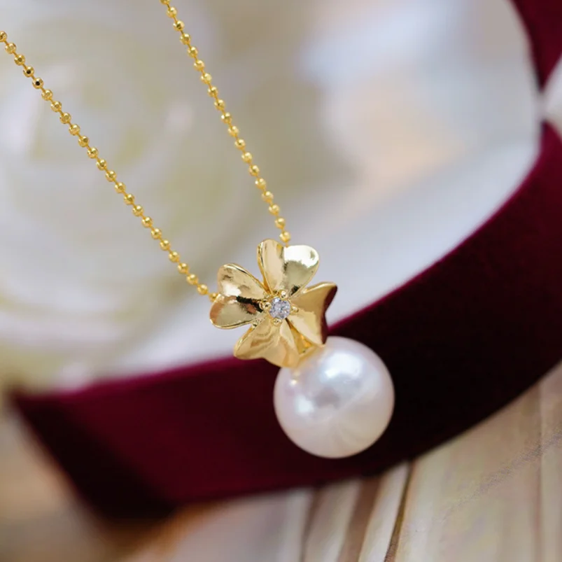 

РЕДКИЙ КУЛОН С НАТУРАЛЬНЫМ КУЛЬТУРНЫМ БЕЛЫМ ЖЕМЧУГОМ