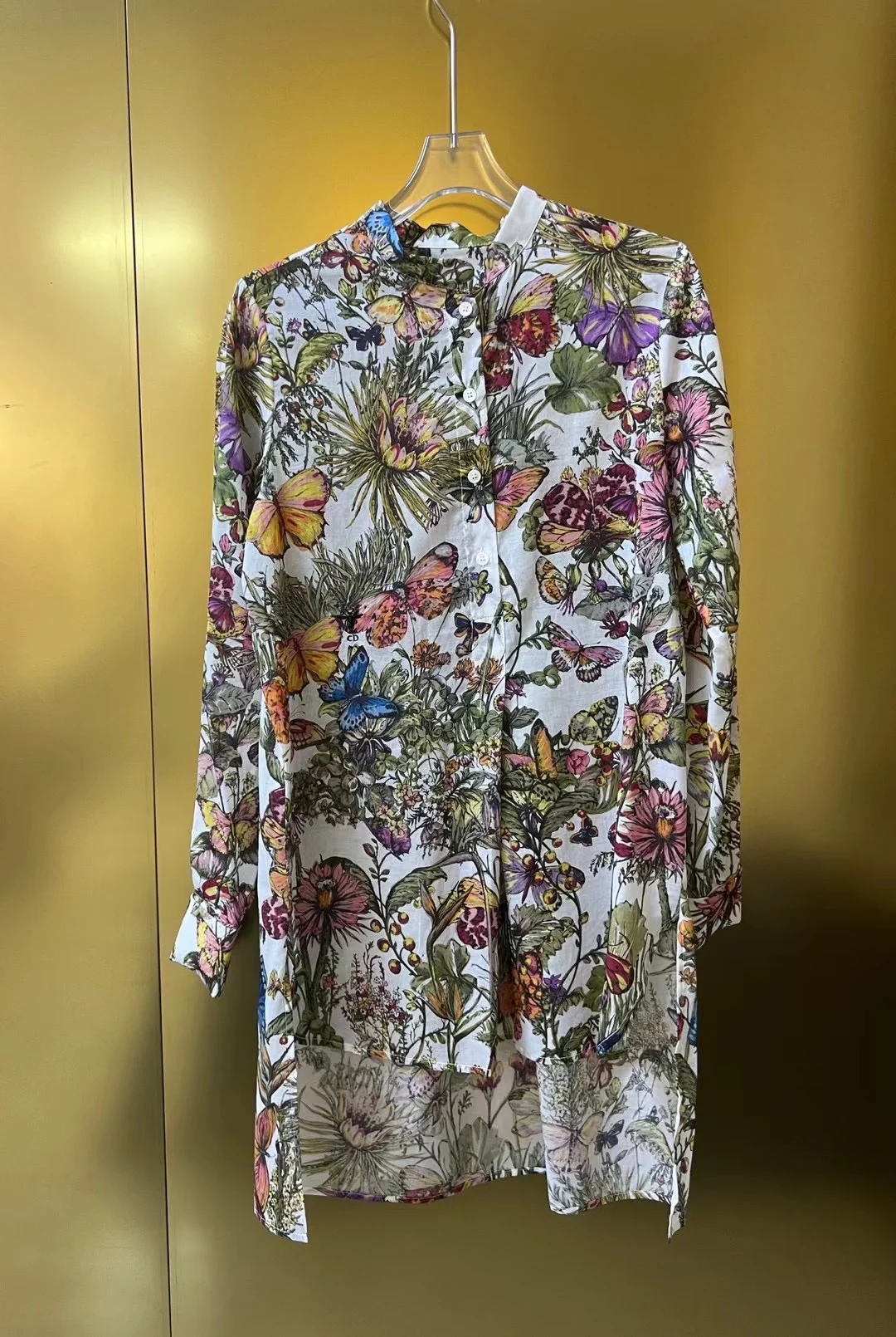 

High Quality Cotton Print Casual Shirt Fashion Goddess D Home Loose Fit Long Front Short Back Women's Shirt Breathable Skin-F...