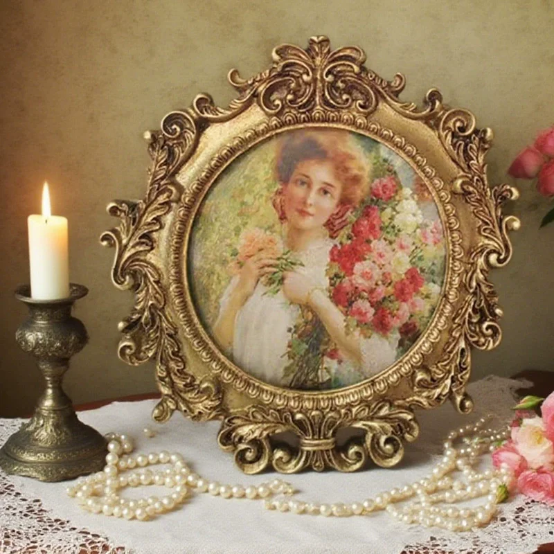 

Round Frame Mounted Floral Embossed Frames For Pictures Resin Vintage Photo Frame Perfect For Classic Wall Tabletop Design Gift