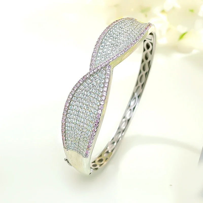 

Desire Light Luxury Versatile Bow Style 925 Sterling Silver Bracelet with High Carbon Diamond Fashion