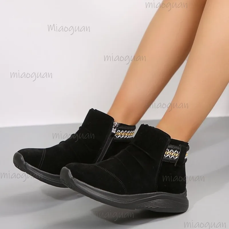 

Короткие ботинки с круглой головкой, замшевые боковые молнии, женская плиссированная повседневная обувь на плоской подошве, однотонные осенние женские ботильоны в римском стиле