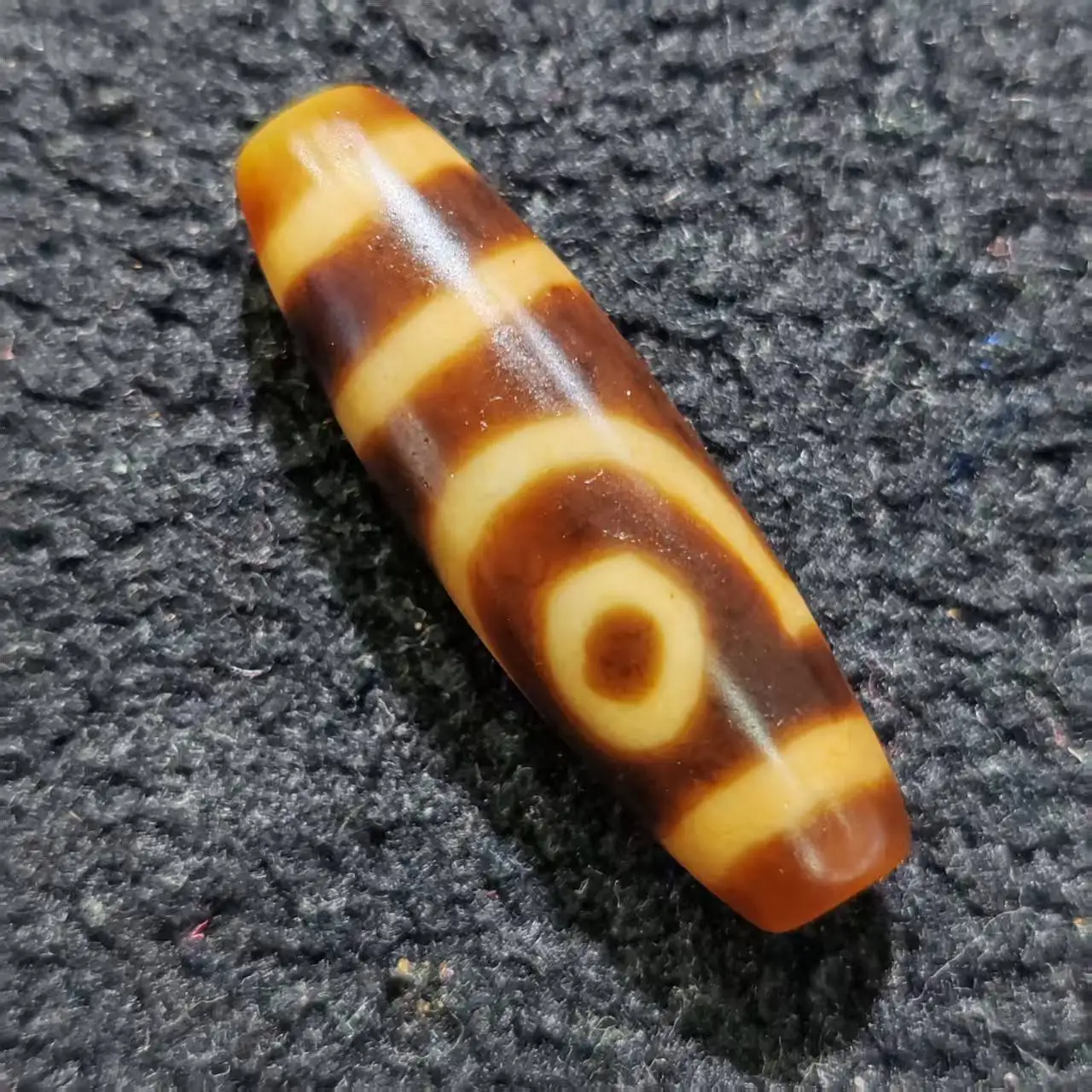 

1 pcs Taiwan Shangken infiltrates ivory yellow old material agate Tianzhu ethnic style necklace pendant DIY accessories Dzi