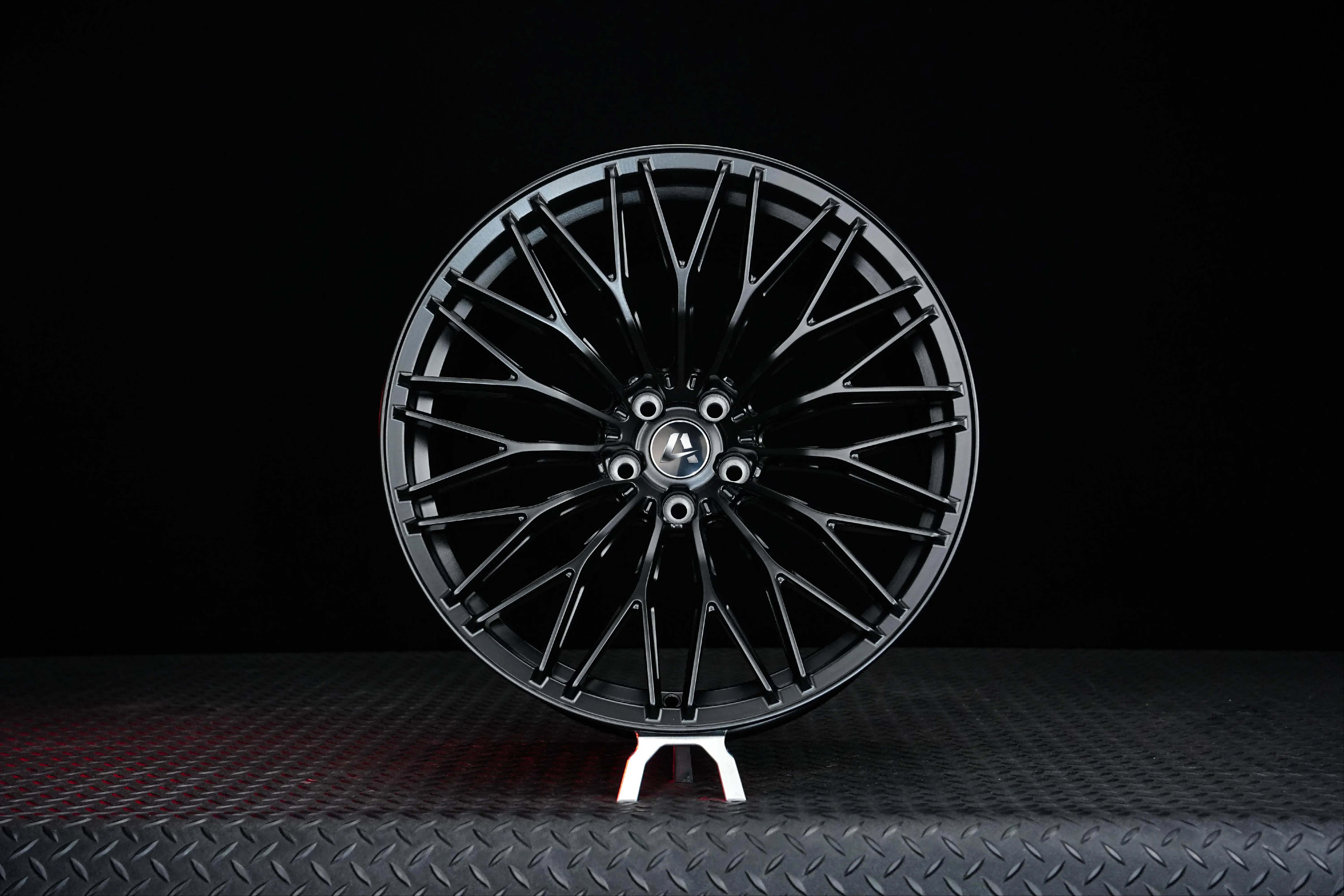 Premium Custom Forged 16 17 Inch Alloy Wheels | High-Strength Lightweight Precision Manufacturing