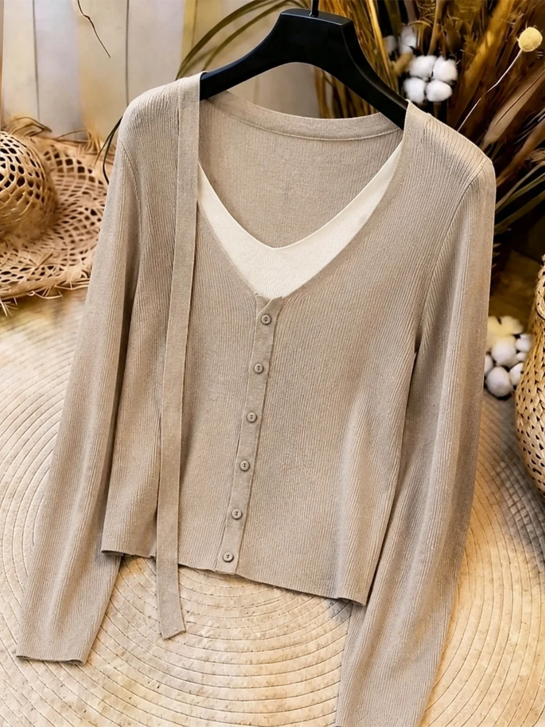 Soft Long Sleeve Slimming Knitwear Color Block Design Comfortable Korean Style Office Commute Silk Top for Women