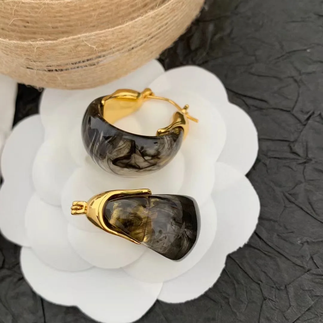 

Vintage Temperament minimalist Acrylic Amber ear cuff earrings for women's girl Jewelry accessories