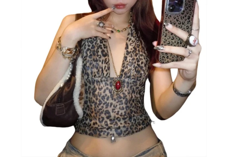 2025 été nouvelle mode fille chaude imprimé léopard licou petit Streamer polyvalent dos nu mince gilet femmes