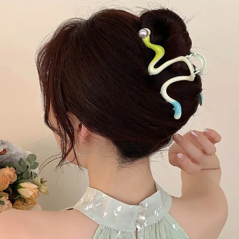 مشابك شعر على شكل ثعبان للنساء، دبوس شعر ملون متدرج اللؤلؤ، إكسسوارات شعر عصرية على شكل موجة حلوة، غطاء رأس للفتيات الكوريات