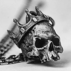 Europe and America Retro Silver Color A Skull Pendant Necklace Wearing A Crown Men Mysterious Style Rock Hip-hop Skull Necklace