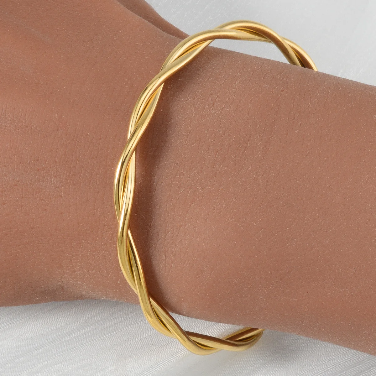 

LUXUKISSKIDS Women Girls Simple Design Twist Cuff Bangles Gold PVD Plated Spiral Minimalist Hard Bracelets Waterproof Jewelry