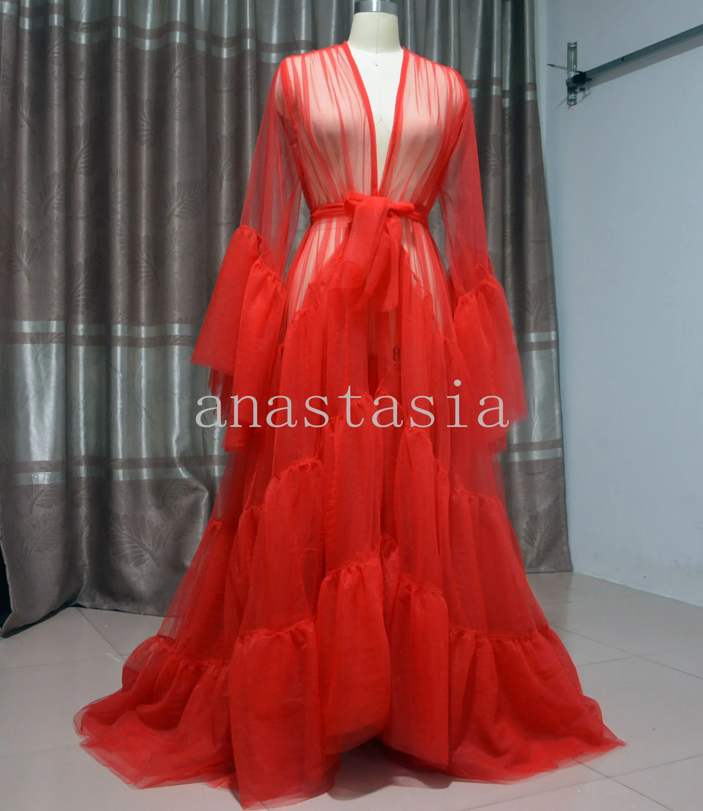 Tulle เจ้าสาว Robe ภาพลวงตาเซ็กซี่ทรัมเป็ตแขนยาวฤดูร้อนชุดสำหรับถ่ายภาพ Ruffled หญิงตั้งครรภ์ขนาดที่กำหนดเอง