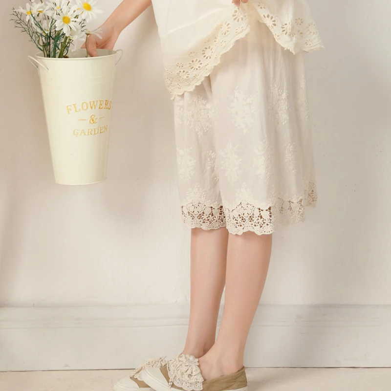 Sommer Stickerei Spitze Breite Bein Hosen Frauen Kleidung Süße Einfarbig Lose Anliegende Baumwolle Leinen Knie-länge Hosen K064