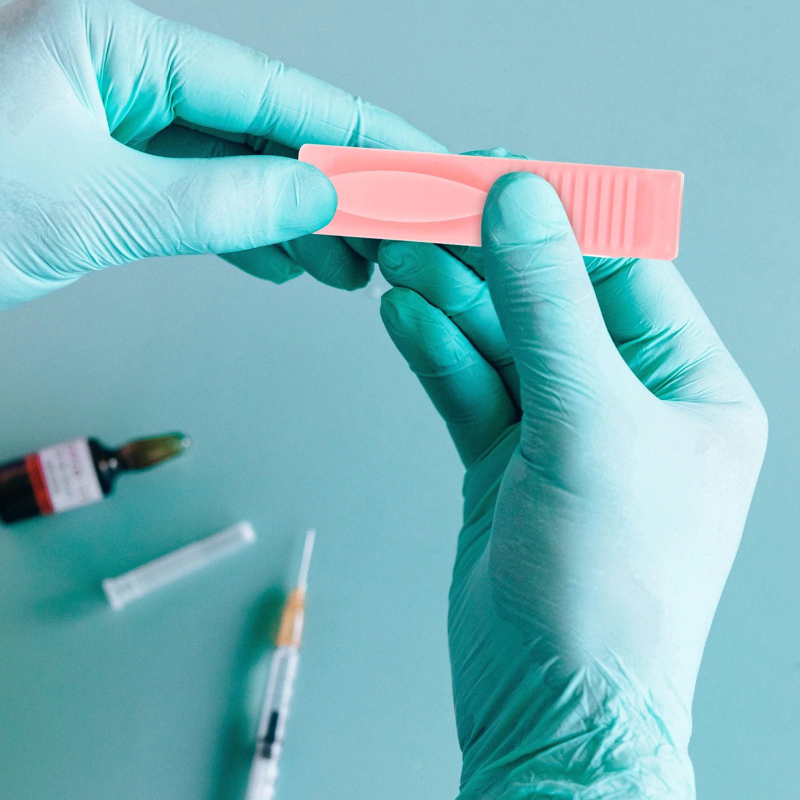 

6Pcs Plastic Ampoule Opening Tool Grooved Handle Non-Slip Design Professional Mini Bottle Opener for Healthcare Safety and