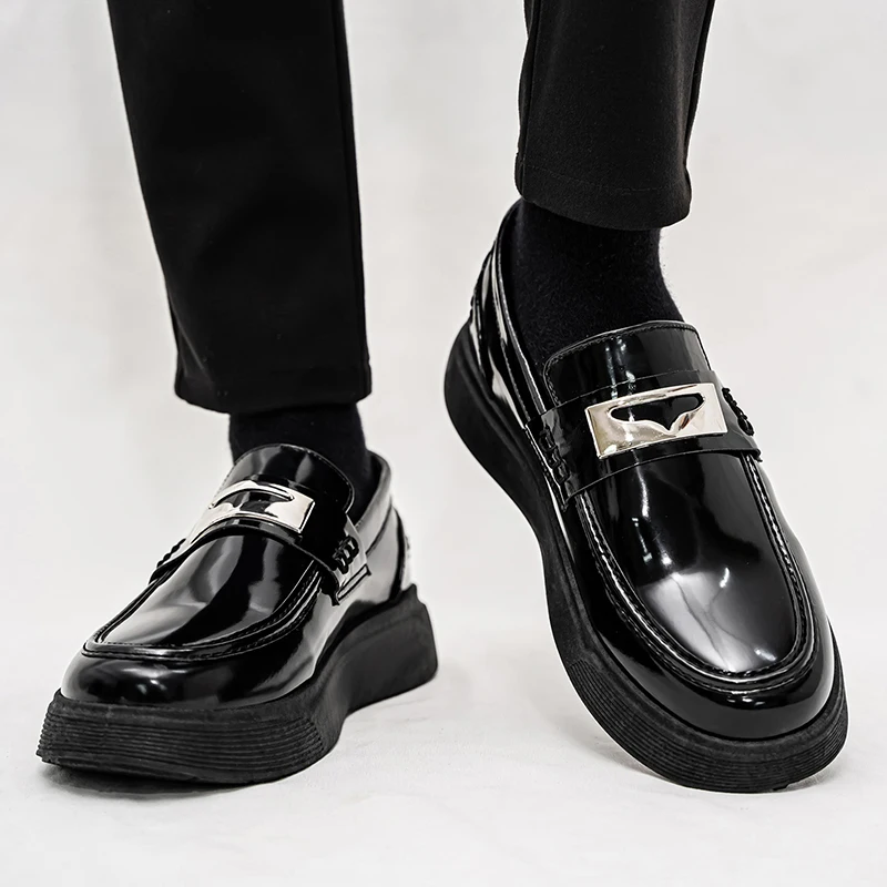 

Men Loafers PU Solid Color Thick Sole Height Increasing Comfortable Fashionable Commuting Banquet Business Formal Shoes