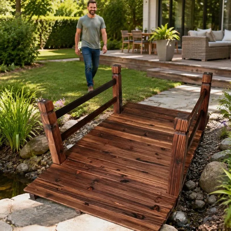 Pont décoratif en bois avec barrières pour jardin ou cour arrière – marron, 120x60x30 cm, décoration extérieure pour allées, parterres et bassins, style rustique campagnard, résistant aux intempéries, montage facile, idéal pour terrasse et pelouse
