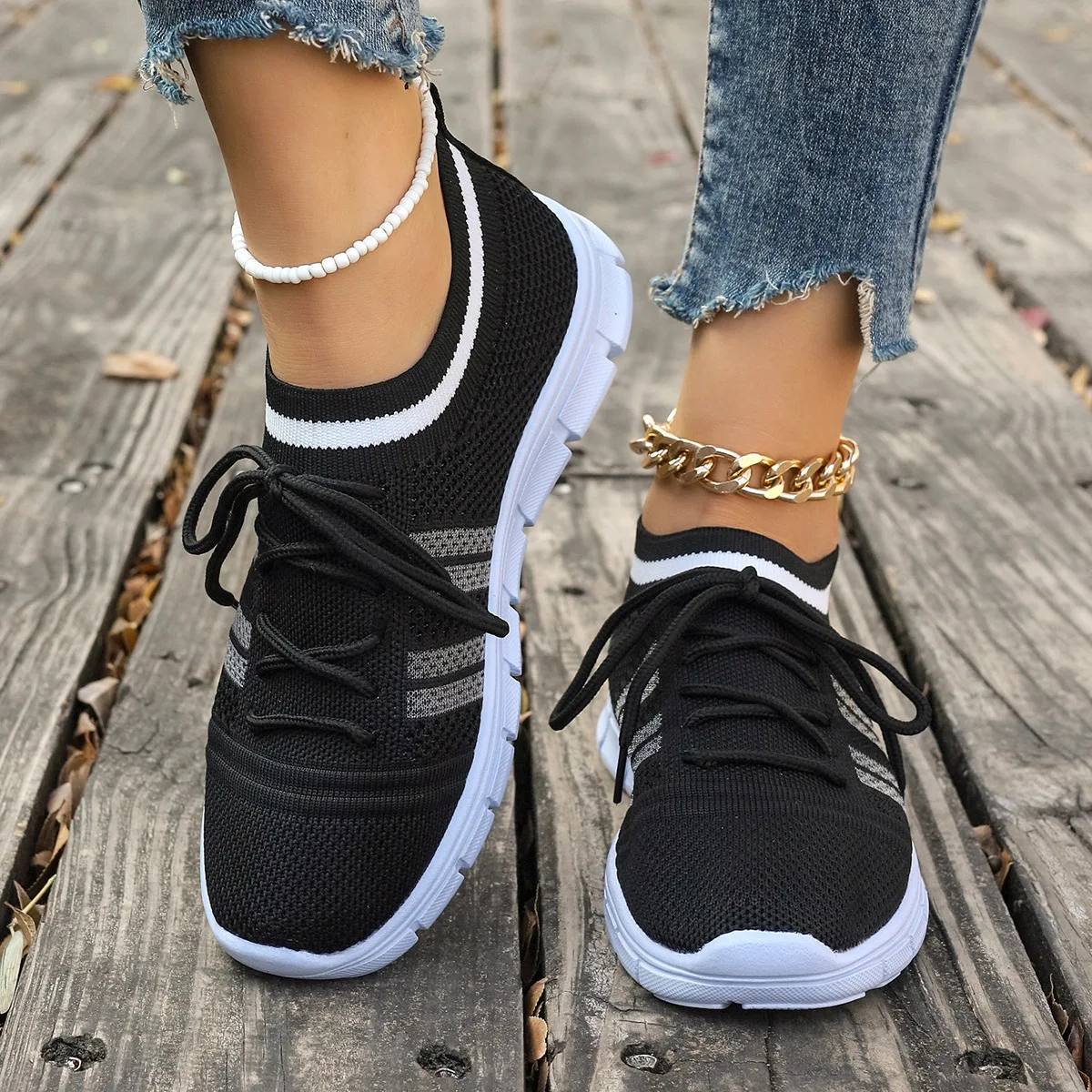 2024 Women's shoes summer new fashion casual breathable comfortable sports shoes large size women's shoes