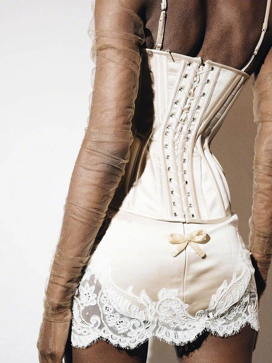 TWOTWINSTYLE Sexy Retro Beige Lace Two Piece Set for Women Satin Fabric Strapless Corset Short Skirts Suit for Romantia Dates view 4