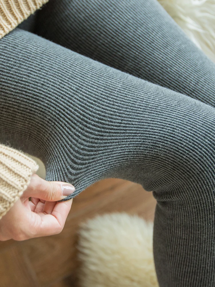 

Женские леггинсы из флиса с начесом, утепленные, в рубчик, эластичные, для весны, осени и зимы, тонкие, модель для ношения под одеждой