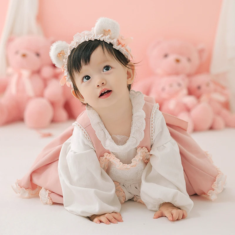 Cute Baby Girl Lolita Dress 1 Year Old Baby Shoot Clothing Pink Bear Doll Children Photo Props Bear Ear Headwear Dress Socks Set