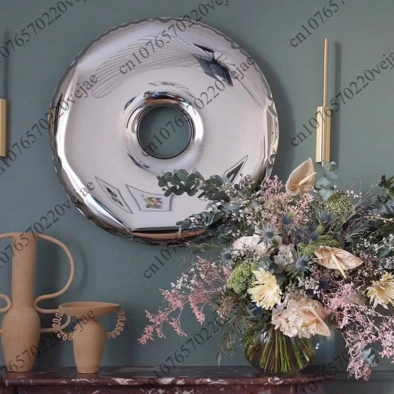Espejo decorativo moderno de lujo ligero de acero inoxidable con diseño de donut, pintura metálica para pared, fondo de sofá para habitación modelo de hotel