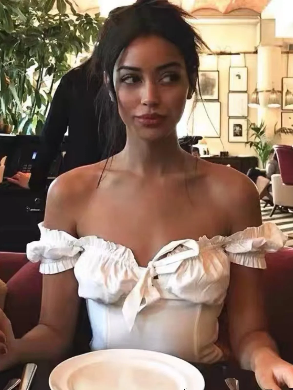 Iella Street Sle ort Sve Haut à une épaule avec nœud papillon Bubble Sve Haut court amincissant pour jeunes femmes en mélange de coton...