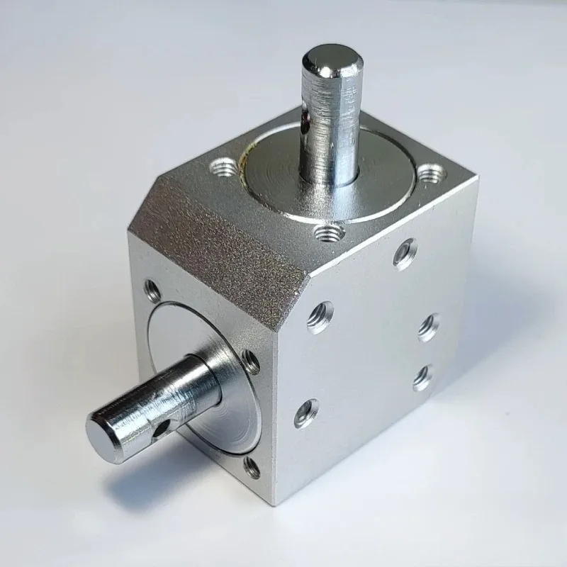 Horizontal Right Angle Steering Gear Waterproof 90 Degree Commutator Two Axis Three Axis Right Angle Steering Gearboxes