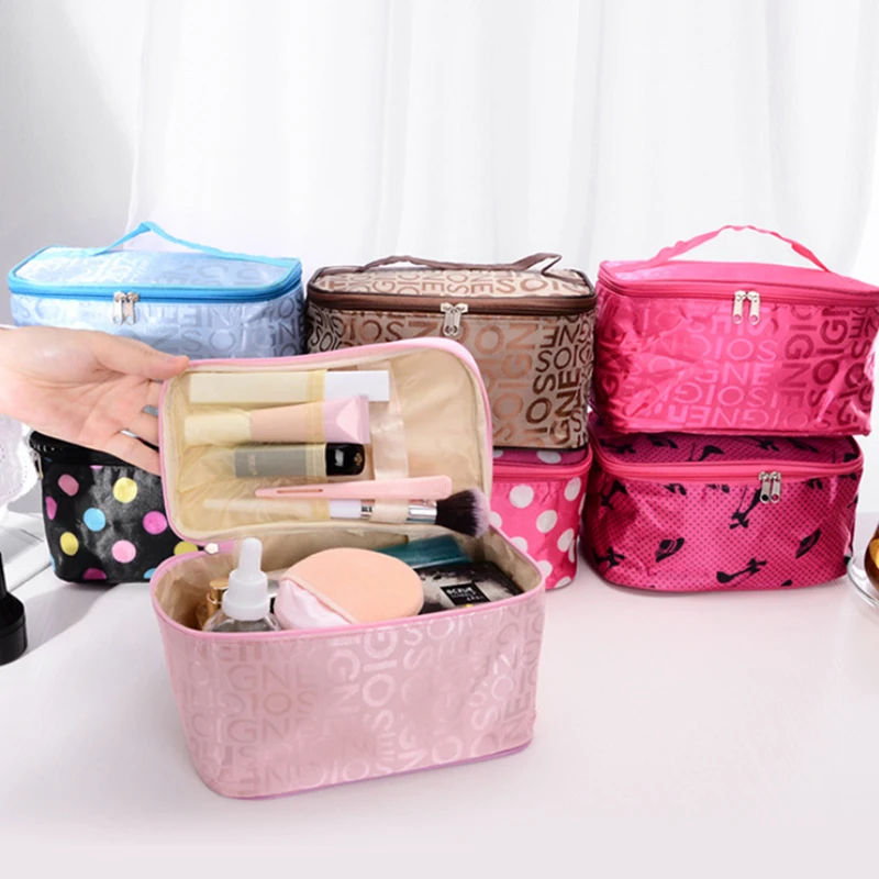 Mallette de rangement portable pour cosmétiques pour femmes, sac de voyage pour poudres cosmétiques, trousse de toilette multifonction, grande capacité d'évaluation